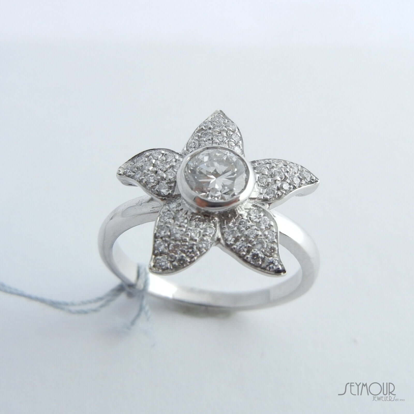 1.02ctw Diamond VS2/H w/ Micro Pave Starfish Flower 18K White Gold Ring