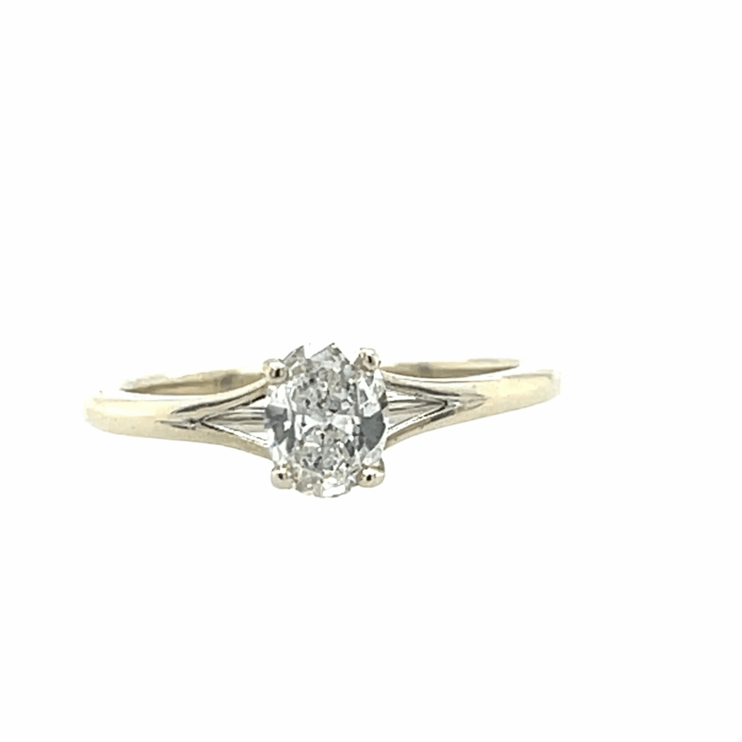 0.62ct Oval Cut Diamond solitaire Ring