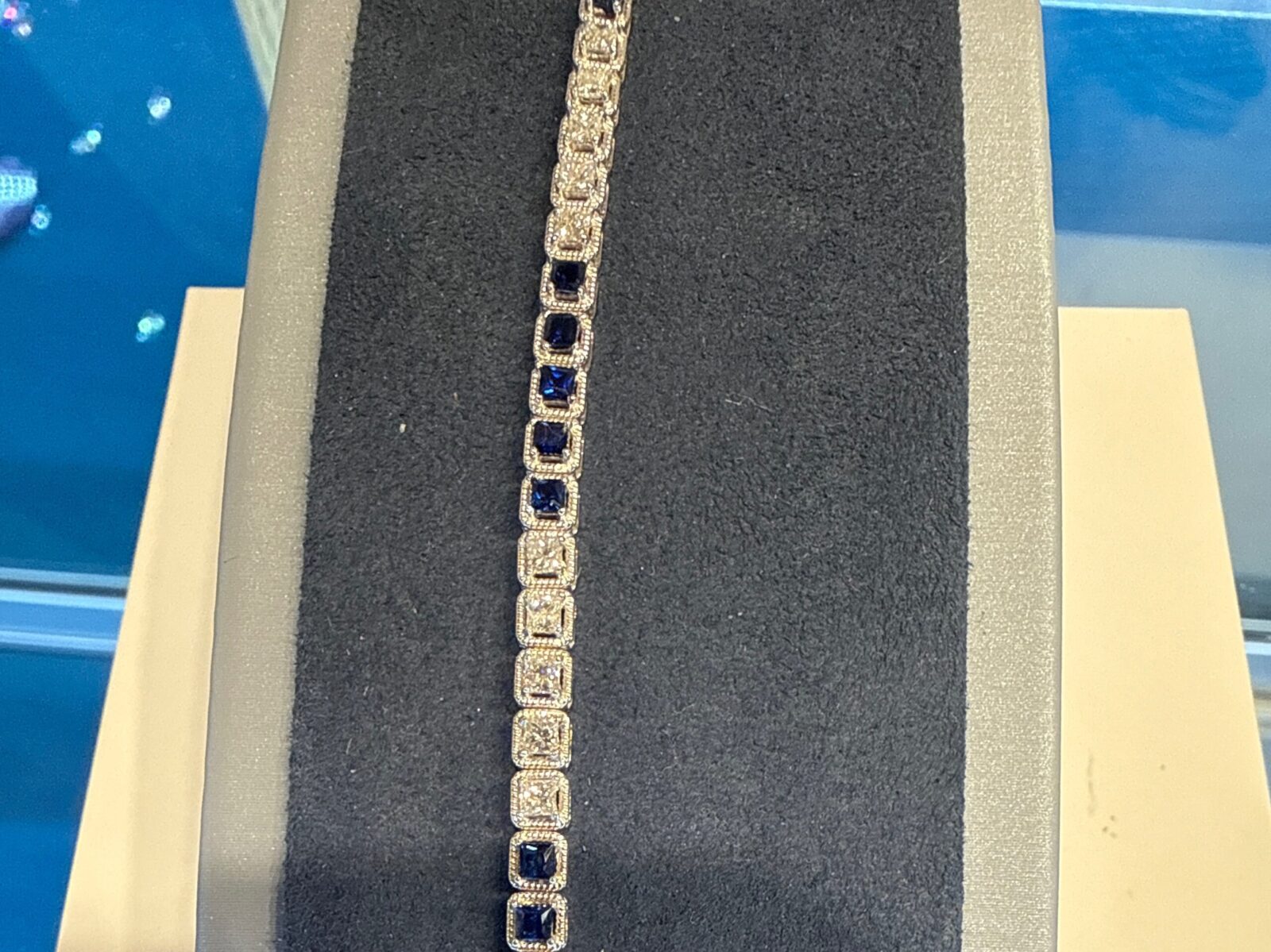 Blue Sapphires & Diamond Tennis Bracelet in White Gold