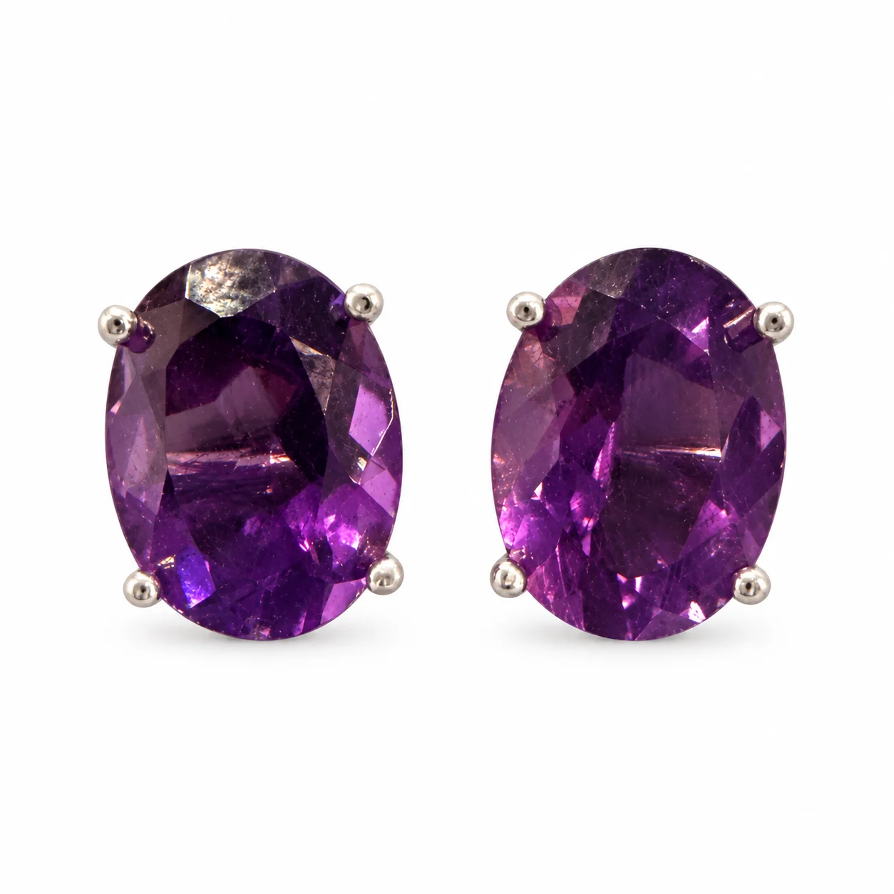 Oval Amethyst In White Gold