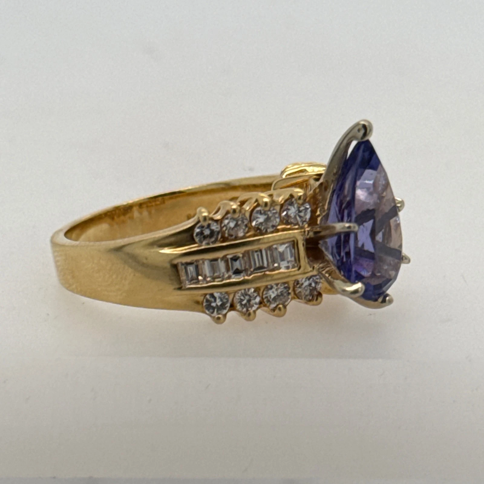 Tanzanite Ring in Yellow Gold