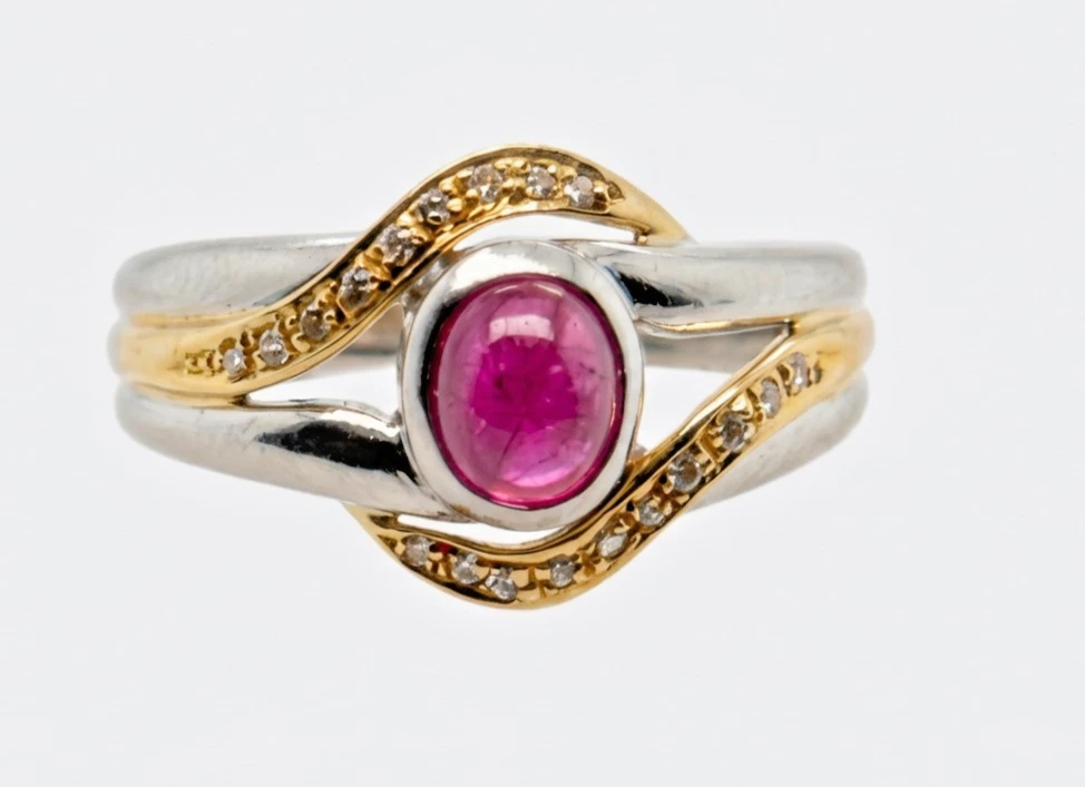 Cabochon Ruby and Diamond Ring in Yellow Gold