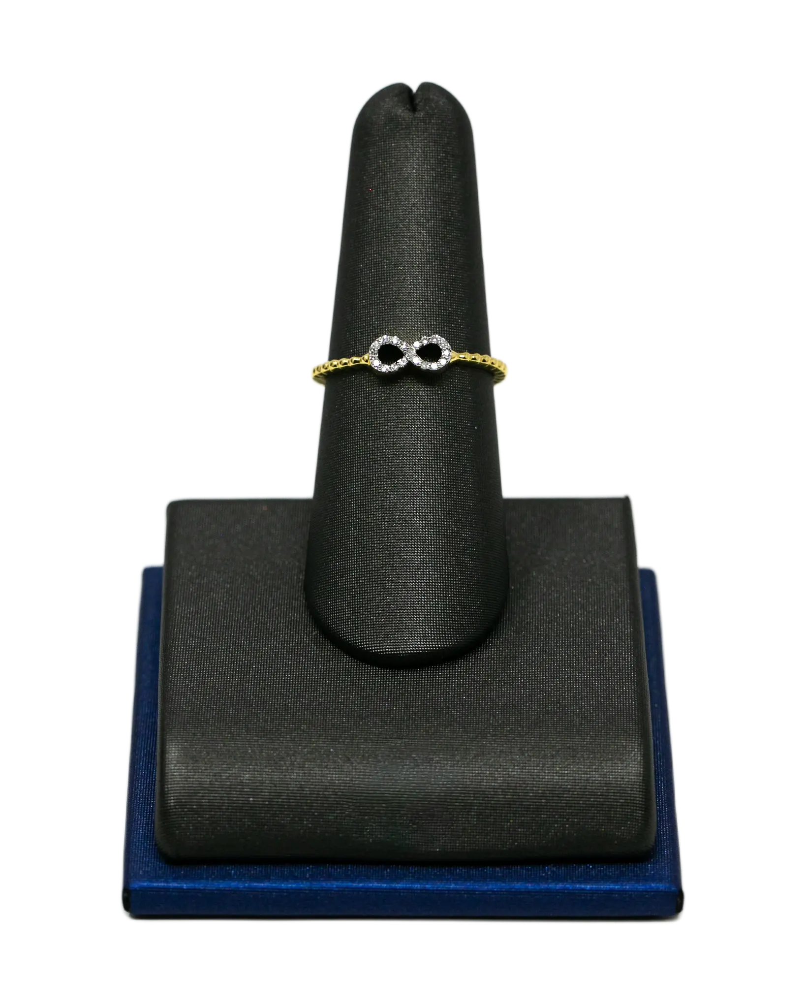 Infinity Diamond in Yellow Gold